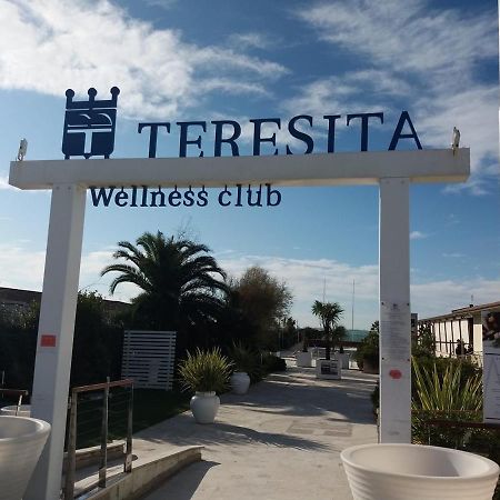 Appartement Teresita Wellness Club à Viareggio Extérieur photo